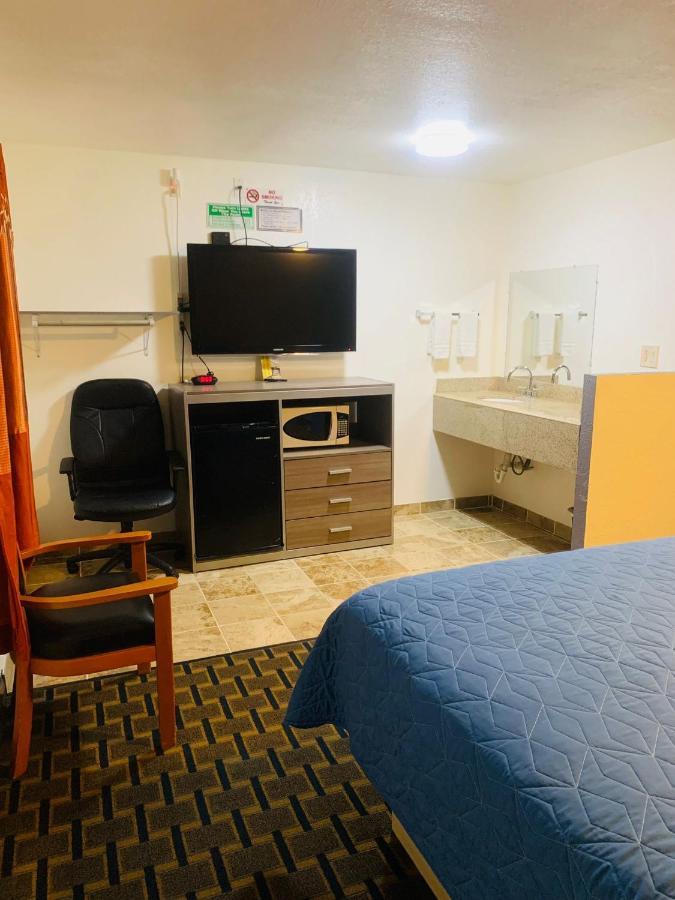 Relax Inn Motel Kountze Esterno foto